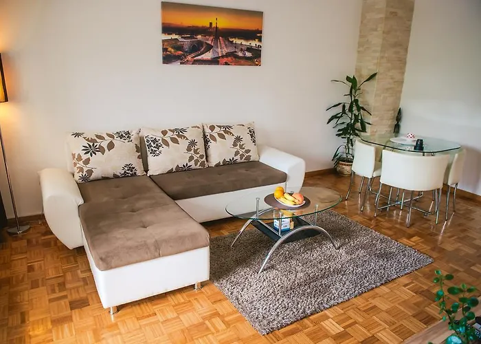 Apartment Arena White