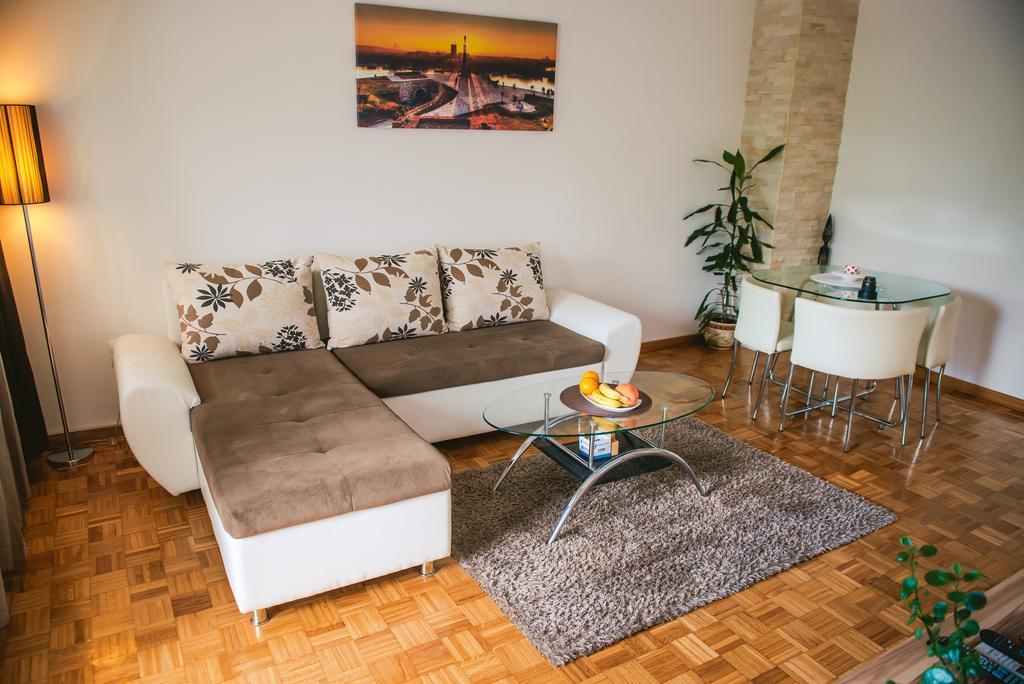 Apartment Arena White Belgrade